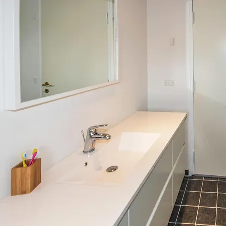 Semesterbostad 2 Bedroom Beautiful In Pandrup